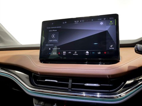 Skoda Enyaq iV 62kWh 60 SUV 5dr Electric Auto (DC120kW) (179 ps) Air Con - Alloys - DAB 15