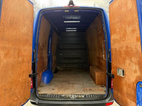 Mercedes-Benz Sprinter 2.1 314 CDi Panel Van 5dr Diesel Manual RWD L2 H3 (213 g/km, 140 bhp) 15