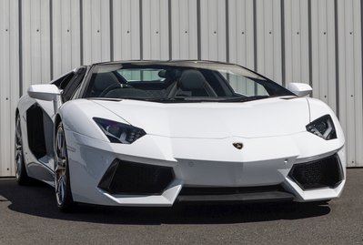 Lamborghini Aventador LP700-4 Roadster