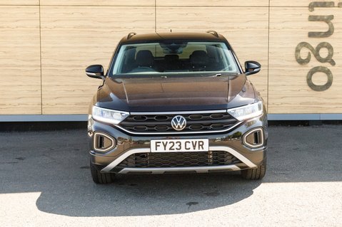 Volkswagen T-Roc LIFE TSI 5