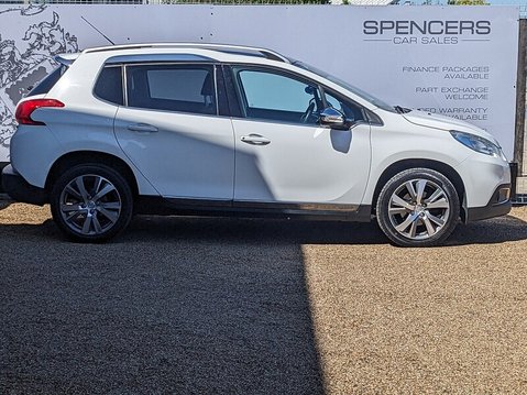 Peugeot 2008 E-HDI FELINE 10