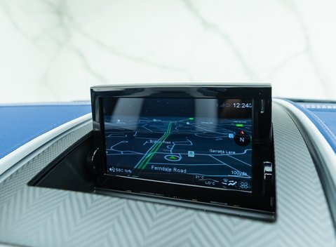 Aston Martin Vanquish Zagato Speedster 23