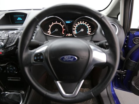 Ford Fiesta 1.0T EcoBoost Zetec Euro 5 (s/s) 5dr 10