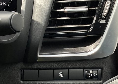 Nissan X-Trail E-4ORCE N-CONNECTA 19