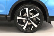 Nissan Qashqai 1.3 Qashqai N-Motion DiG-T 5dr 43