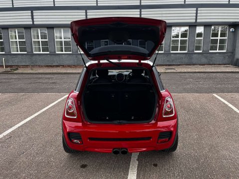 Mini Hatch 1.6 John Cooper Works 3dr 41
