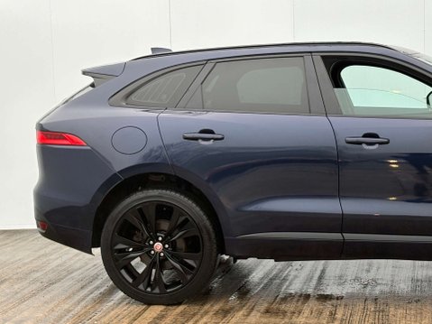 Jaguar F-Pace 2.0 F-Pace R-Sport AWD D Auto 4WD 5dr 18