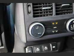 Land Rover Discovery R-DYNAMIC HSE MHEV 28