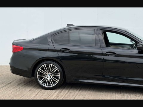 BMW 5 Series 2.0 520d M Sport Auto 4dr 11