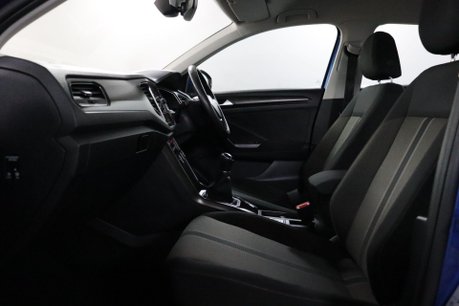 Volkswagen T-Roc SE TDI 42