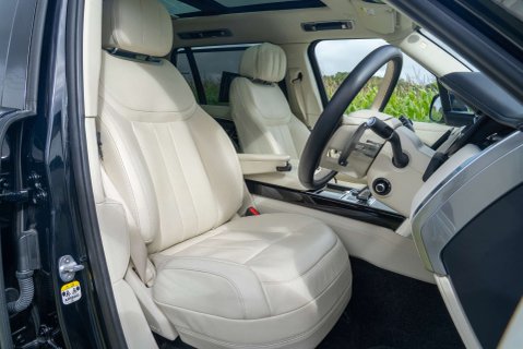 Land Rover Range Rover P530 V8 Autobiography LWB, 7 Seat 11