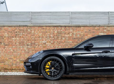 Porsche Panamera Turbo S E-Hybrid Sport Turismo 27