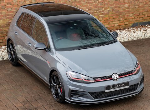 Volkswagen Golf GTI TCR 8