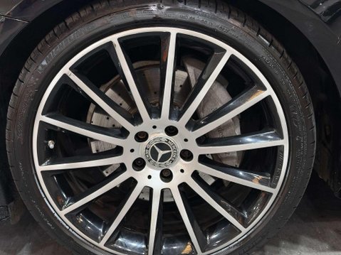 Mercedes-Benz E Class 2.0 E300d AMG Line Night Edition (Premium Plus) Saloon 4dr Diesel G-Tronic+ 41