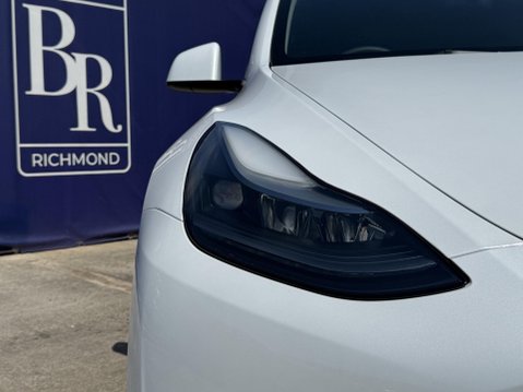 Tesla Model Y (Dual Motor) Long Range SUV 5dr Electric Auto 4WDE (384 bhp) 11