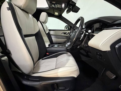 Land Rover Range Rover Velar R-DYNAMIC SE D300 3.0 V6 AUTOMATIC 4WD 23
