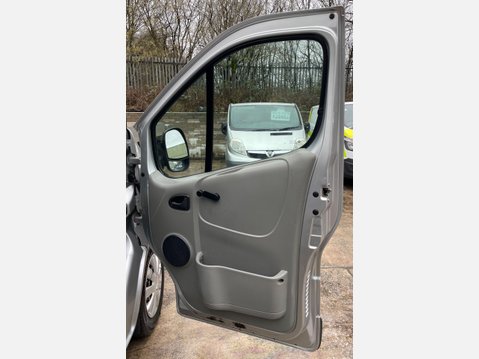 Vauxhall Vivaro 2.0 2700 CDTi Panel Van 4dr Diesel Manual FWD L1 (195 g/km, 113 bhp) 21