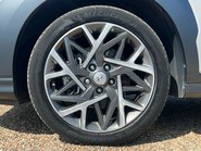 Hyundai KONA GDI PREMIUM 4