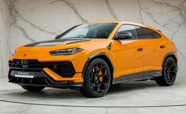 Lamborghini Urus Performante 1