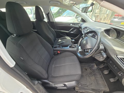 Peugeot 308 BLUEHDI S/S SW ACCESS 11