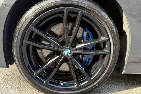 BMW 3 Series 330E M SPORT - OYSTER LEATHER -PRO & TECH PACKS - H/K -HUD - SUNROOF 71