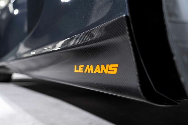 McLaren 650S LE MANS. UK CAR. 1 OF 50 EXAMPLES. CARBON INTERIOR & EXTERIOR. FRONT LIFT. 4