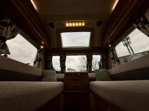 Swift Challenger 480 Challenger 480 AL 12