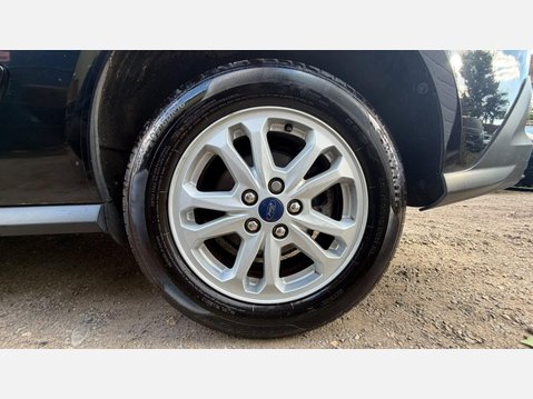 Ford Transit Connect 1.5 200 EcoBlue Limited L1 Euro 6 (s/s) 5dr 17