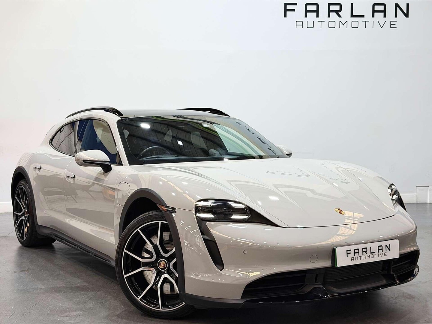 2021 PORSCHE TAYCAN