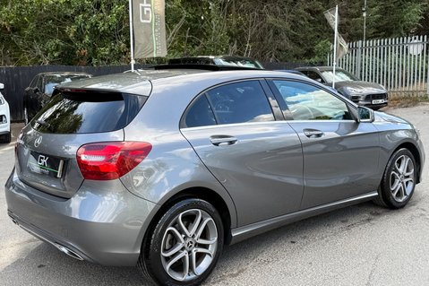 Mercedes-Benz A Class A 200 D SPORT EDITION PLUS - PANORAMIC SUNROOF - DAB DIGITAL RADIO 7