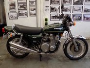 Kawasaki Z900 A4 3
