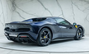 Ferrari 296 GTB 3