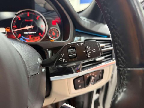 BMW X5 3.0 M50d SUV 5dr Diesel Auto xDrive Euro 6 (s/s) (381 ps) 29