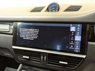Porsche Cayenne 4.0 Cayenne T S E-Hybrid Auto 4WD 5dr 62