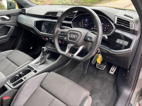 Audi Q3 2.0 TFSI 45 S line S Tronic quattro Euro 6 (s/s) 5dr 27