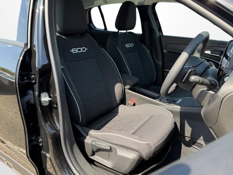Fiat 600 1.2 Hybrid 48v 136 5dr eDCT-6 18