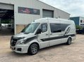 Mercedes-Benz Sprinter 1