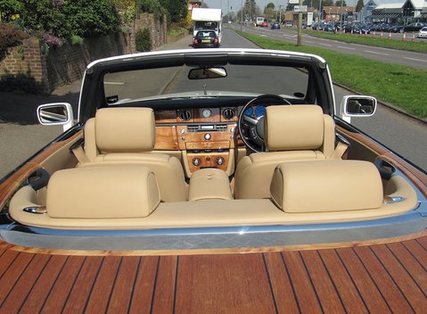 Rolls-Royce Phantom Drophead Coupe 3