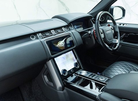 Land Rover Range Rover P565 SVAutobiography Dynamic Black 15