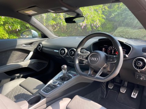 Audi TT 2.0 TFSI Coupe 3dr Petrol Manual quattro Euro 6 (s/s) (310 ps) 30
