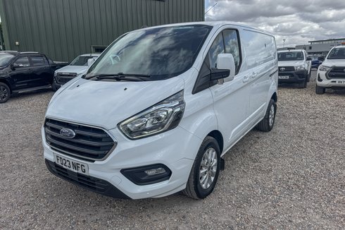 Ford Transit Custom SWB L1H1 Low Roof Limited 280 Air Con Alloys Sensors Cam EURO 6