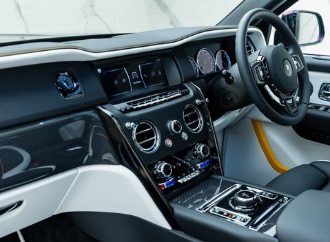 Rolls-Royce Cullinan BLACK BADGE 21