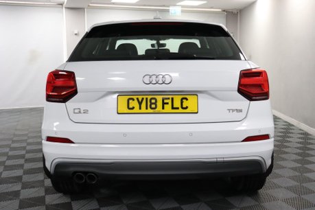 Audi Q2 TFSI S LINE 8