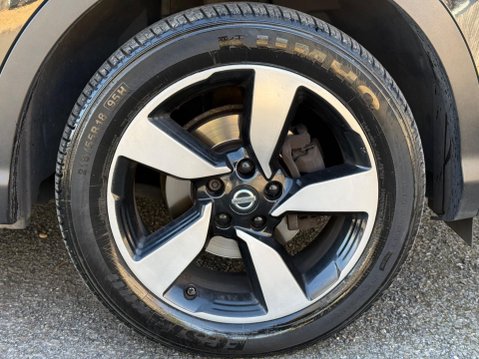 Nissan Qashqai 1.2 DIG-T n-tec 2WD Euro 6 (s/s) 5dr 96