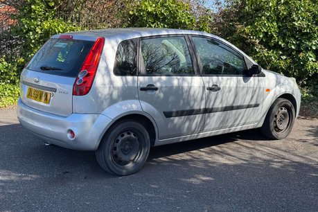 Ford Fiesta 1.25 Style Climate Hatchback 5dr Petrol Manual (142 g/km, 74 bhp) 16