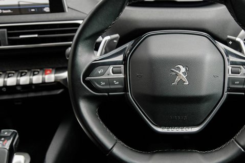 Peugeot 3008 PURETECH S/S ALLURE 18