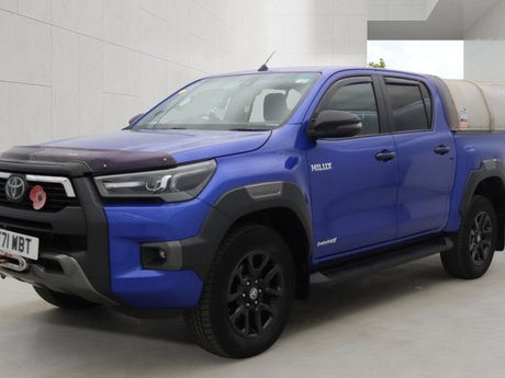 Toyota Hilux Invincible X | Auto | 2.8 LT | Double Cab | Sensors | EURO 6 | NO VAT