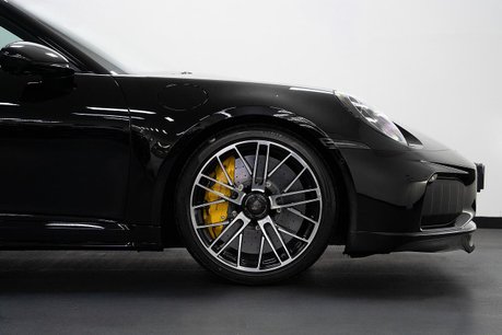 Porsche 911 3.6 T-Hybrid Turbo S Coupe 2dr Petrol Hybrid PDK 4WD Euro 6 (s/s) (711 ps) 33