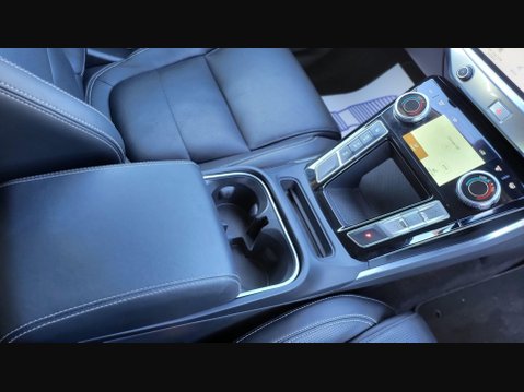 Jaguar I-Pace HSE 33