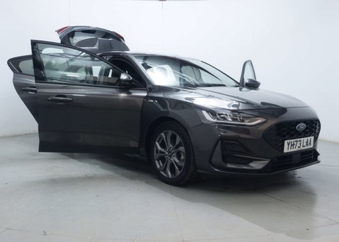 Ford Focus 1.0 Focus ST-Line MHEV Auto 5dr 47